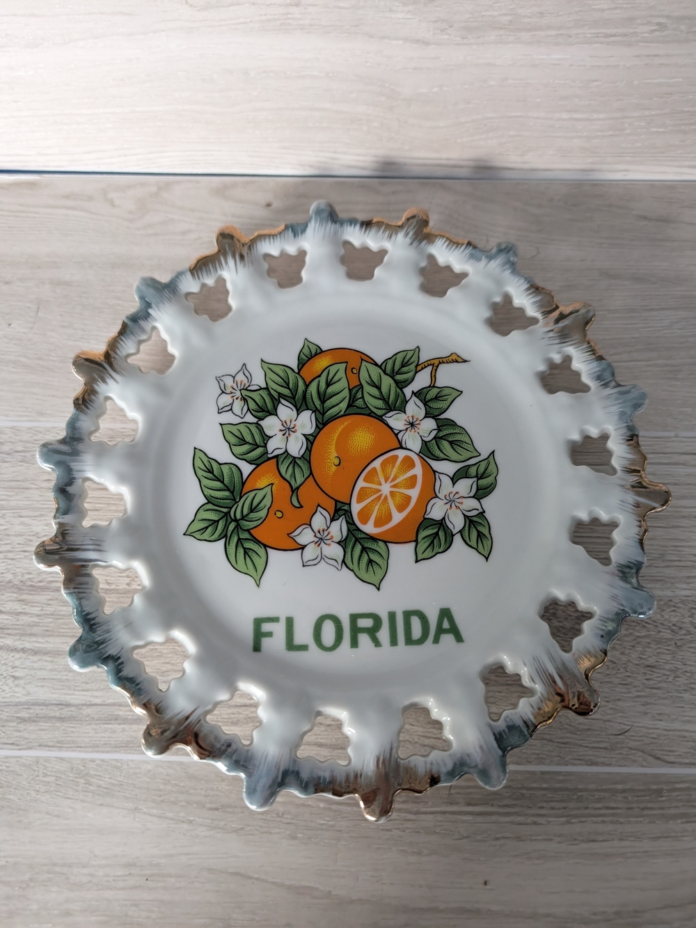 Vintage Florida Souvenir Plate Oranges & Blossoms Reticulated Edge 8”